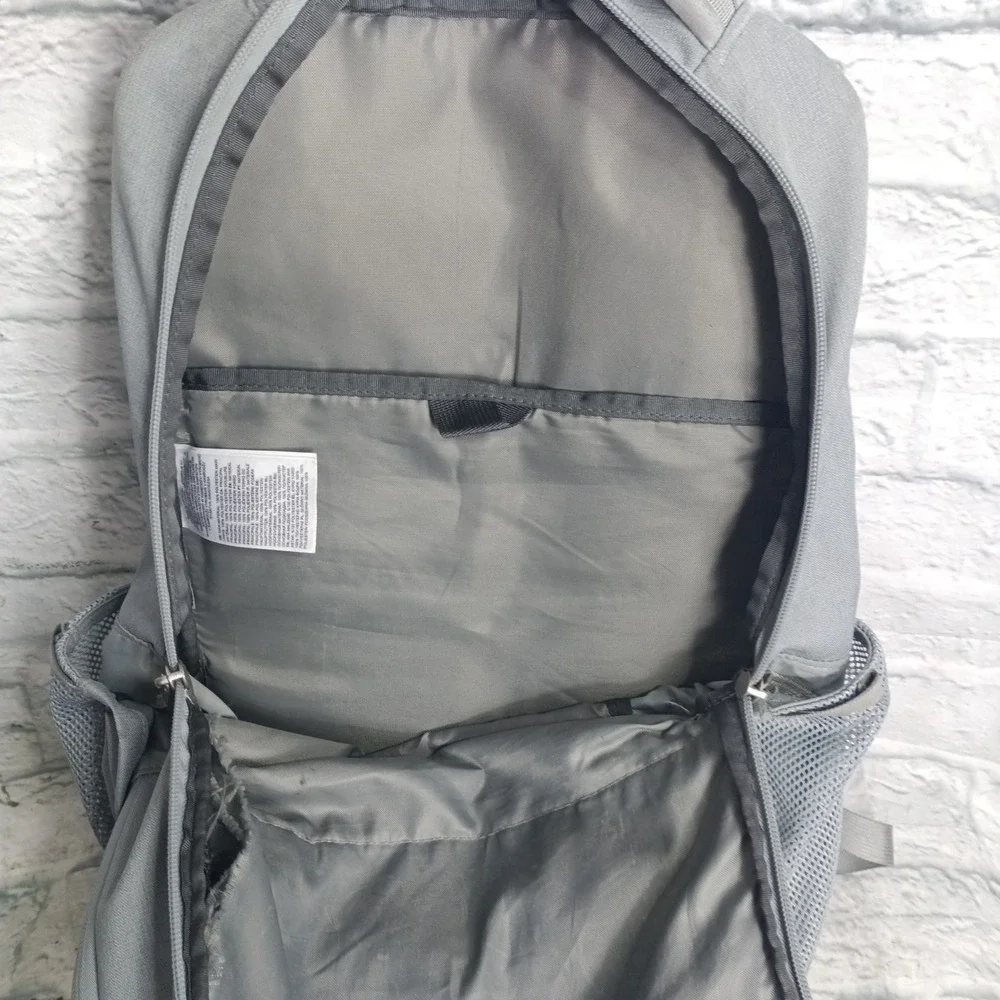 The North Face Vault Backpack Gray Laptop School Daypack NF0A3VY2 s12